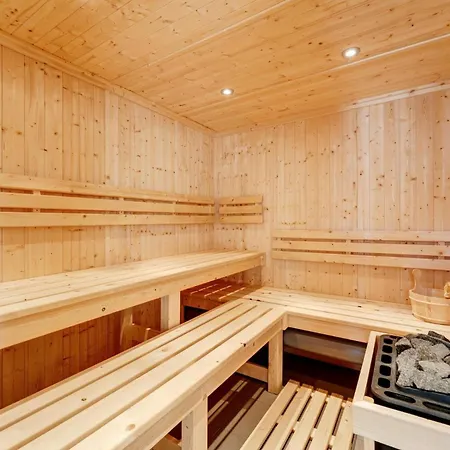 Middle Grove Holiday home