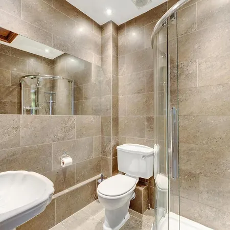 Middle Grove 別荘 *