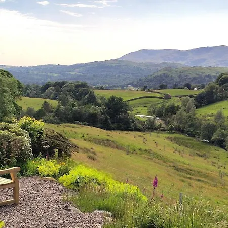 Middle Grove 別荘 *